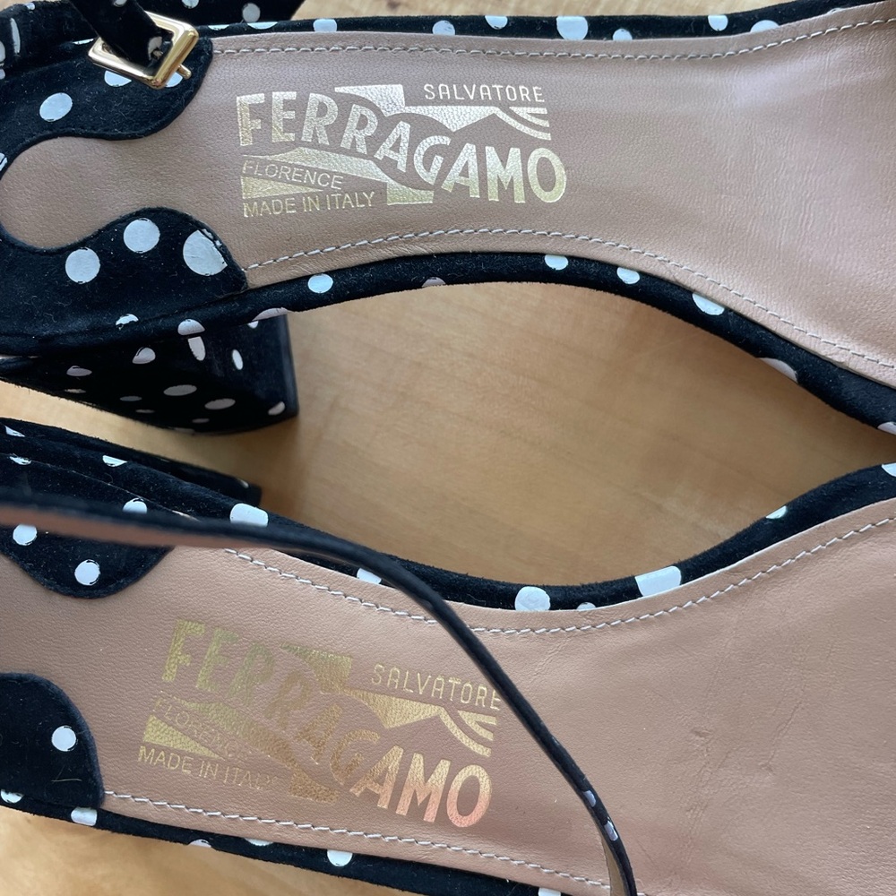 Salvatore Ferragamo Black and White Polka Dot Women's Sandals- Sz 9- Worn Once - Picture 4 of 8